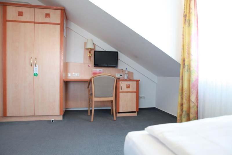 Hotel Wetterau - Self-Check-In Wölfersheim Rum bild